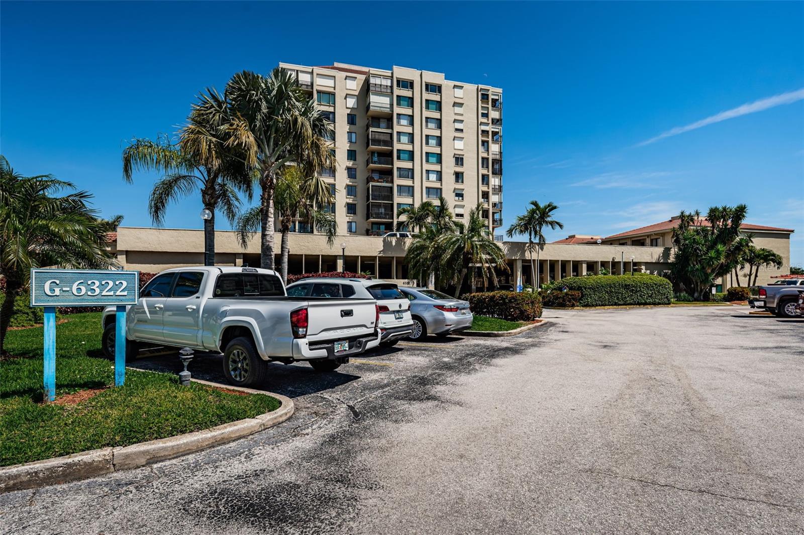 6322 PALMA DEL MAR BOULEVARD S 705