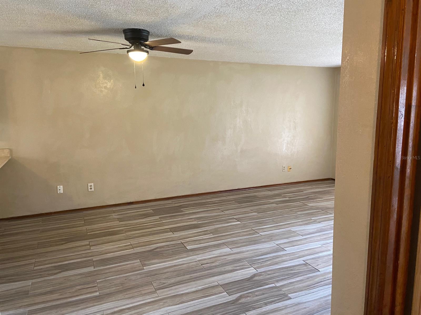 Florida Shores 01 - Residential Lease