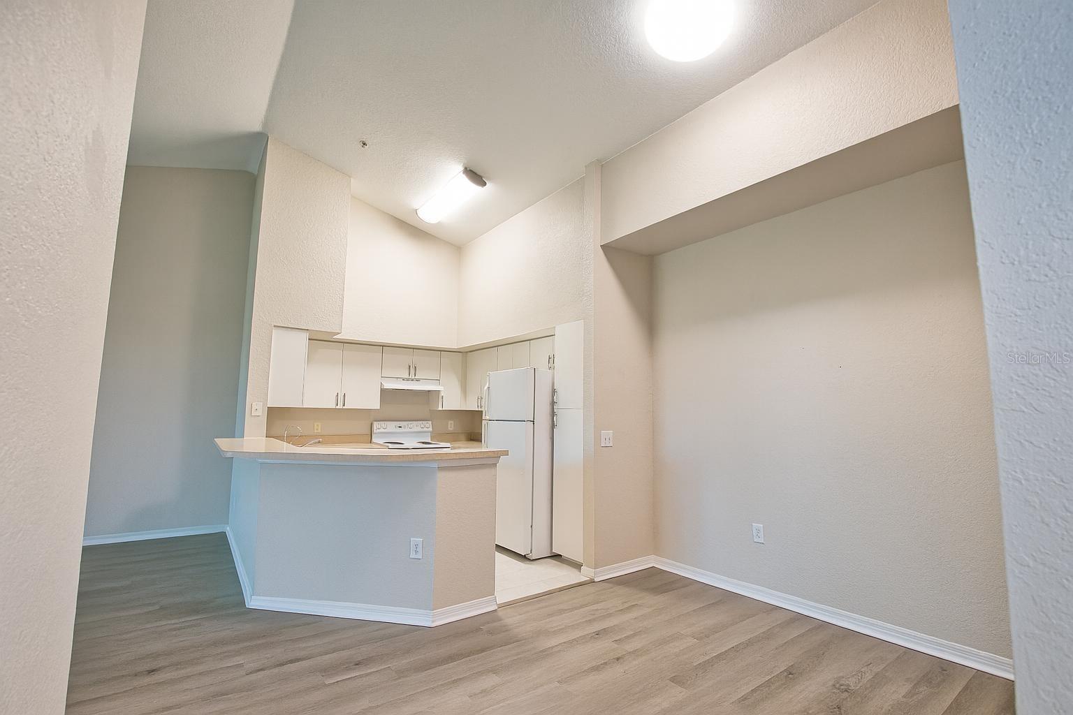 4140 CENTRAL SARASOTA PARKWAY 1235