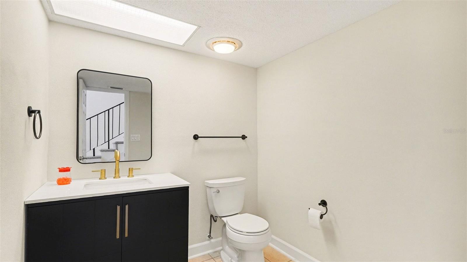 BAY VILLA CONDO - Residential