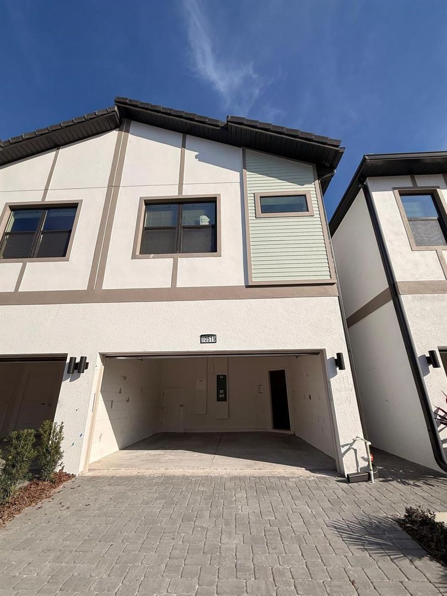 Brand new Park Square Townhome in Paradiso Grande.  5 bed/5 bath vacation home with private pool.