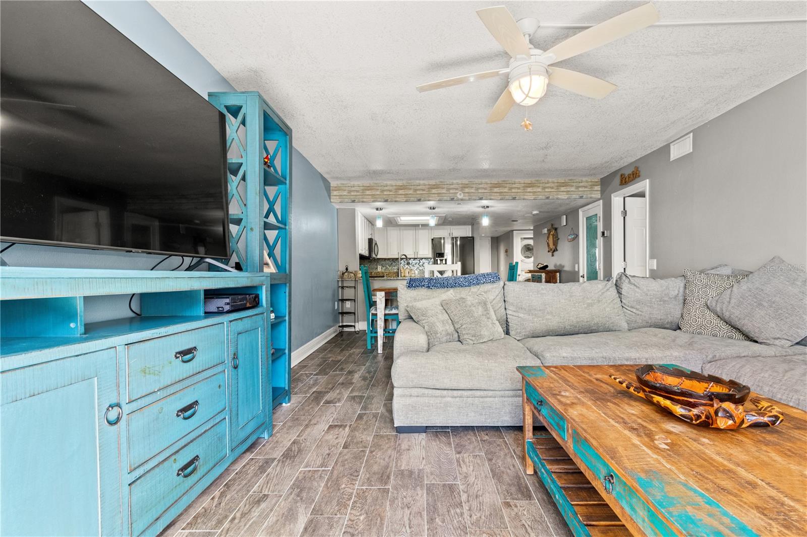 GULF ISLAND BCH & TENNIS CLUB - Residential