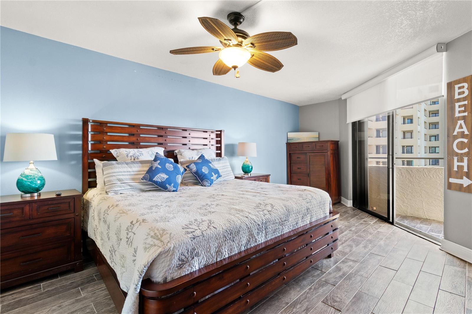 GULF ISLAND BCH & TENNIS CLUB - Residential