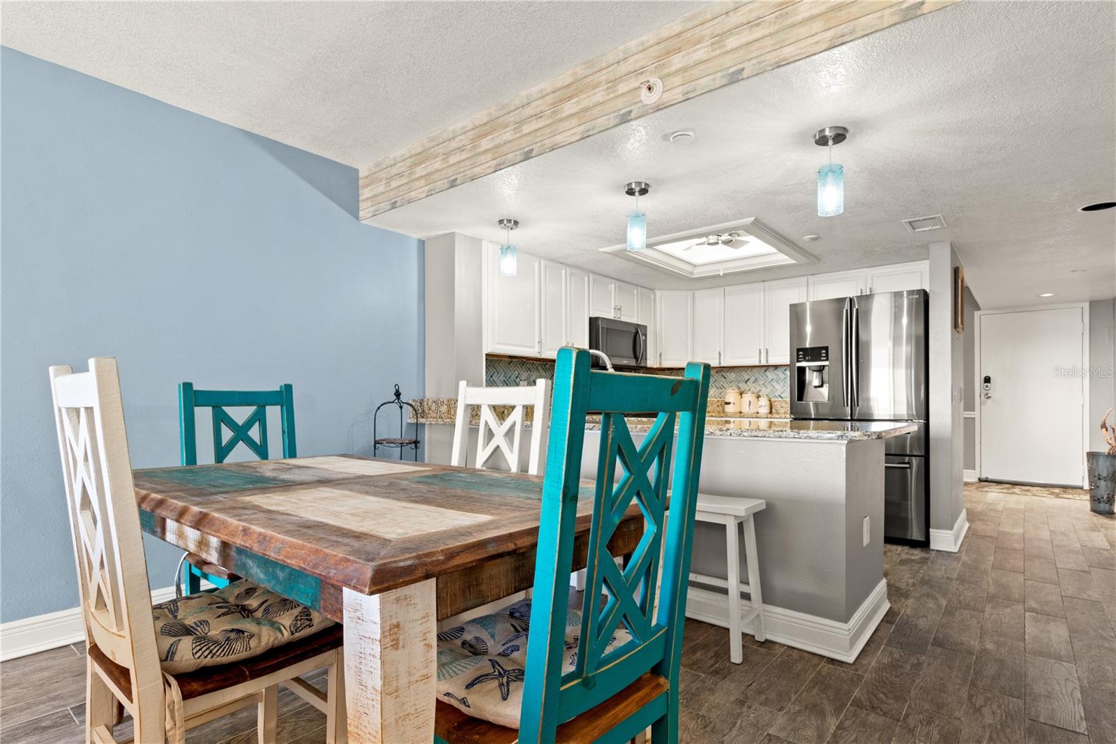 GULF ISLAND BCH & TENNIS CLUB - Residential