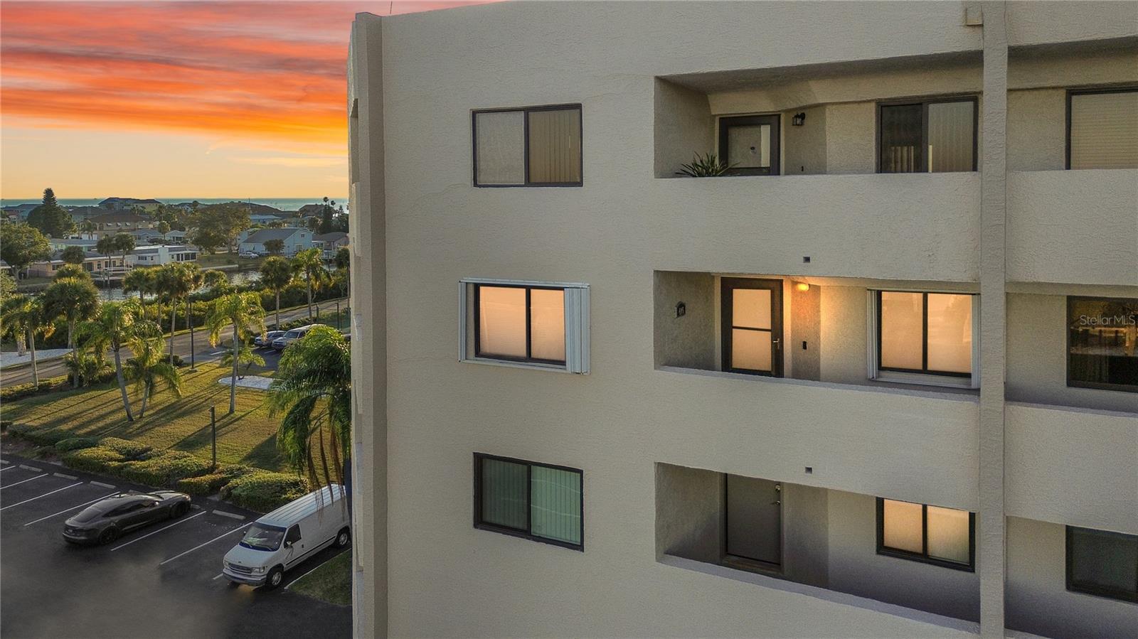 GULF ISLAND BCH & TENNIS CLUB - Residential