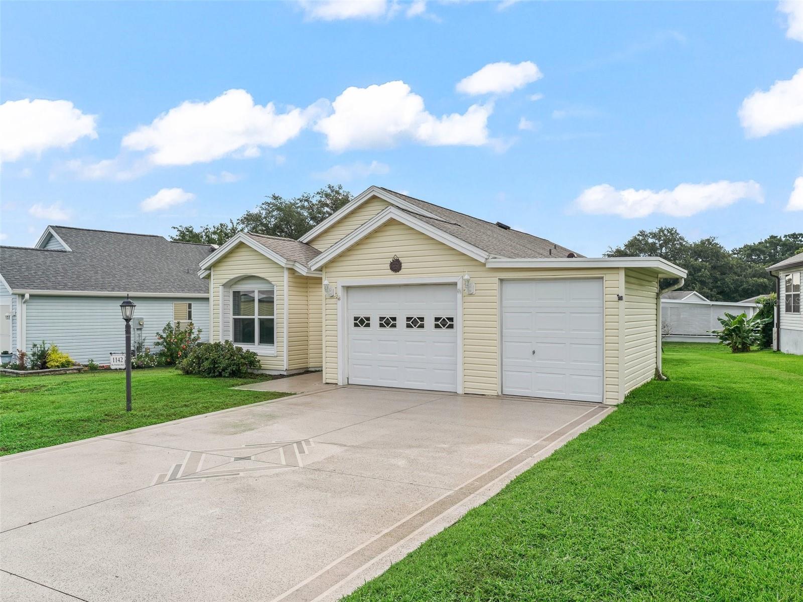 1142 W BOONE COURT