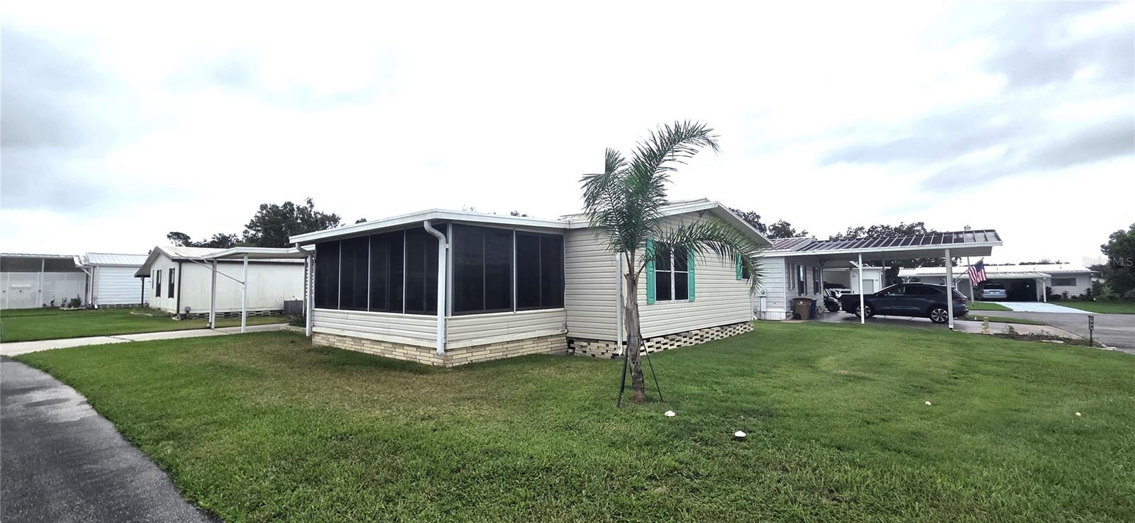 2055 S FLORAL AVENUE 201