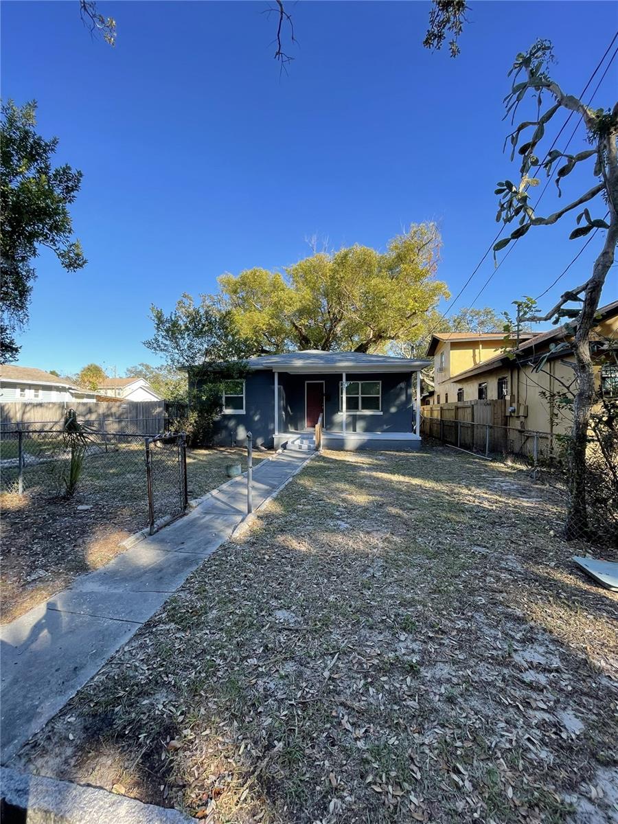 TAMPA HTS AREA, E OF N BLVD TO FLA AVE - Residential