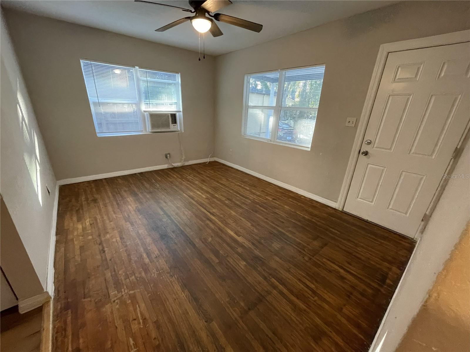 TAMPA HTS AREA, E OF N BLVD TO FLA AVE - Residential