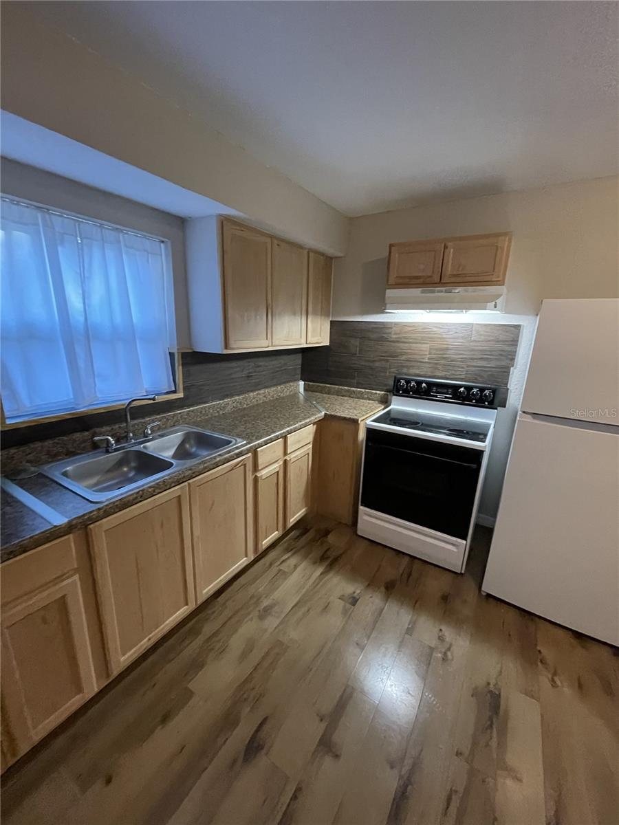 TAMPA HTS AREA, E OF N BLVD TO FLA AVE - Residential