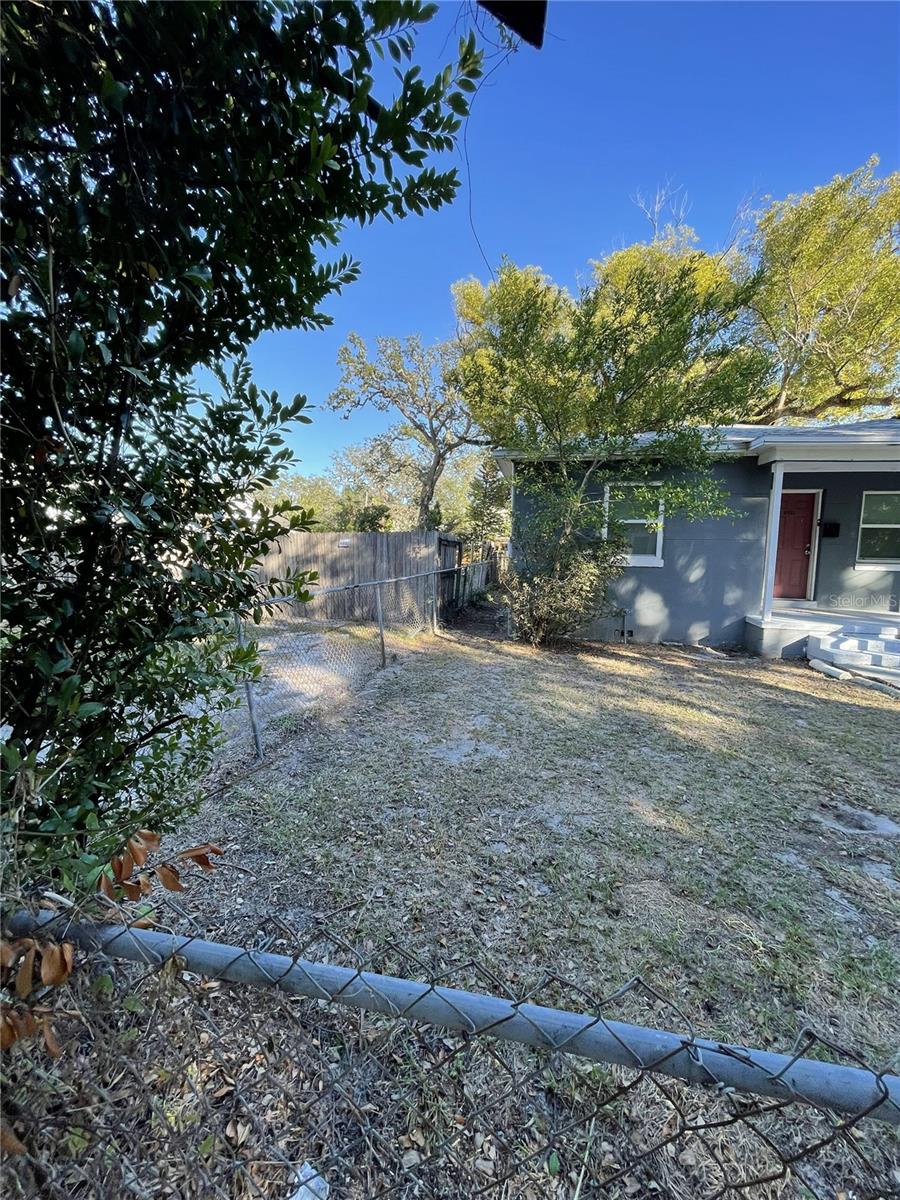 TAMPA HTS AREA, E OF N BLVD TO FLA AVE - Residential