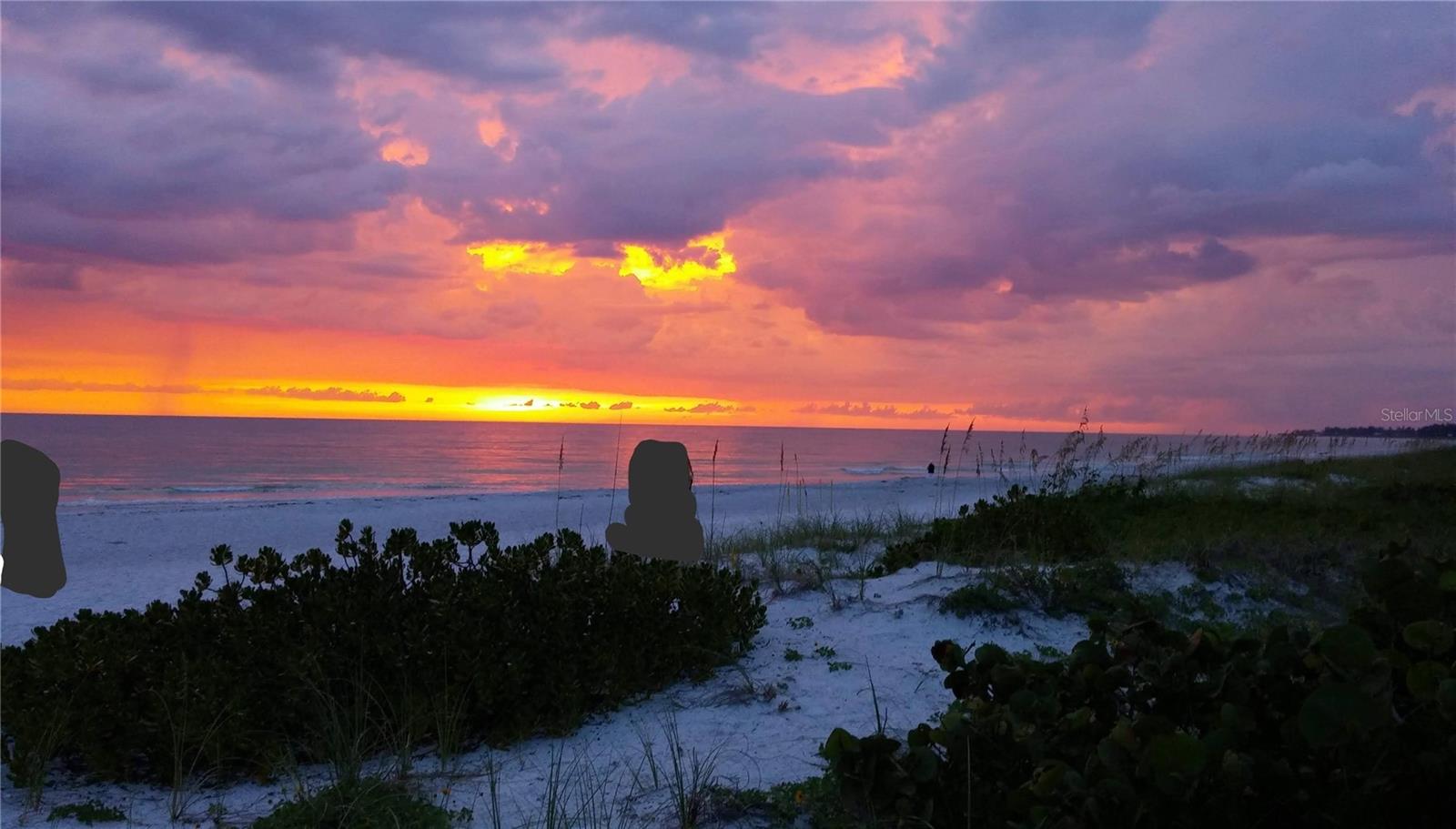 BAYSHORE ON THE LAKE APTS II SEC 3 - Residential