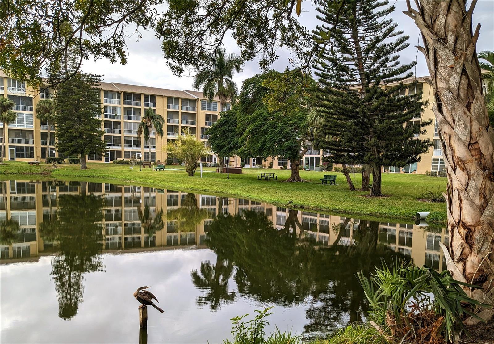 BAYSHORE ON THE LAKE APTS II SEC 3 - Residential