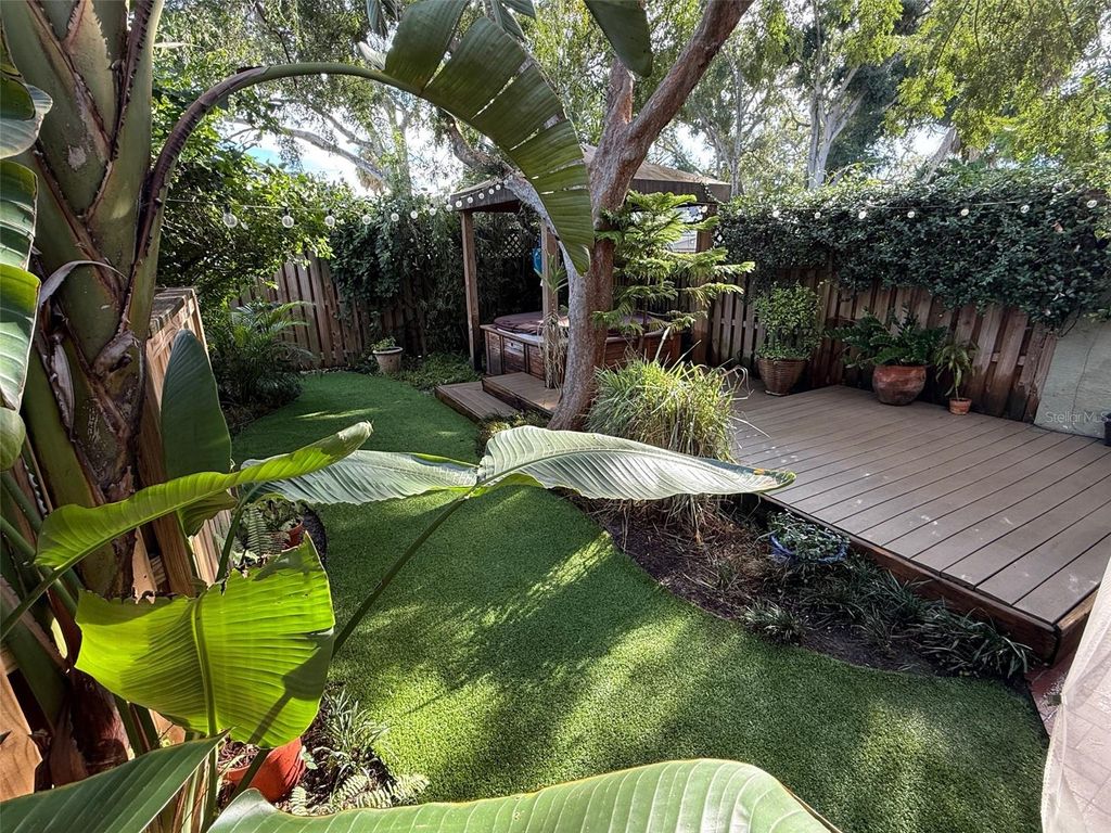 Photo of 4520 W Gray Street, Tampa, FL 33609 (MLS # TB8407952)