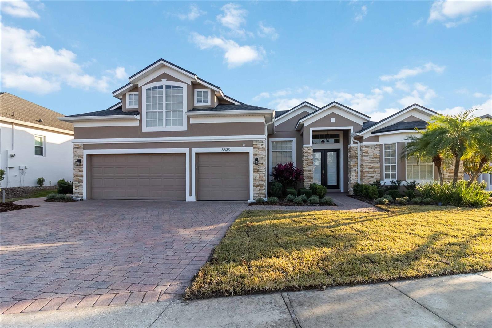 BUCKINGHAM ESTATES - Residential