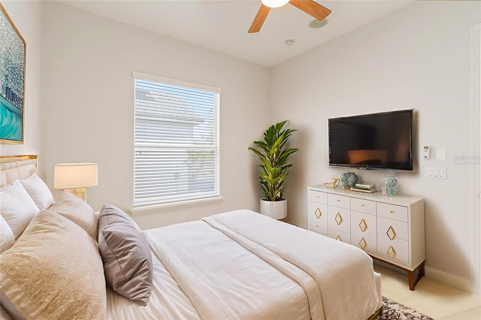 BUCKINGHAM ESTATES - Residential