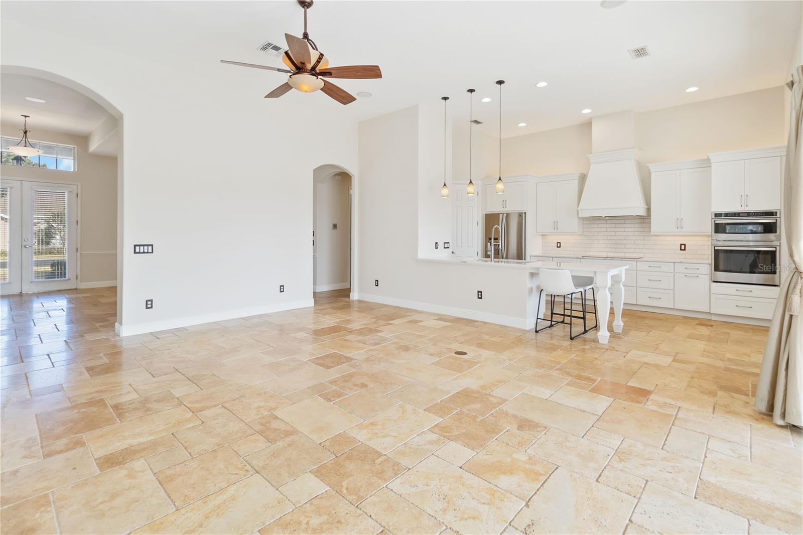 BUCKINGHAM ESTATES - Residential