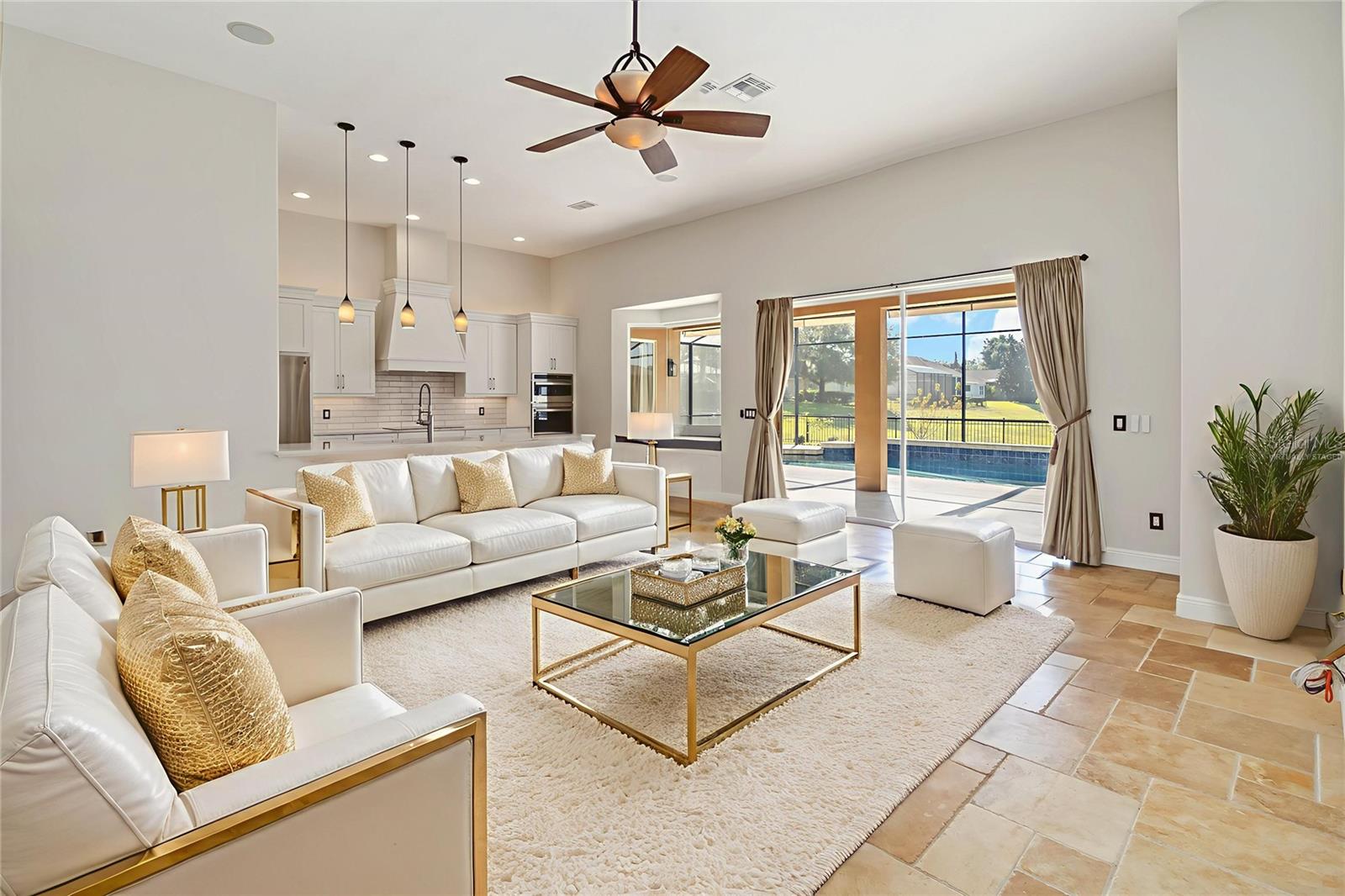 BUCKINGHAM ESTATES - Residential