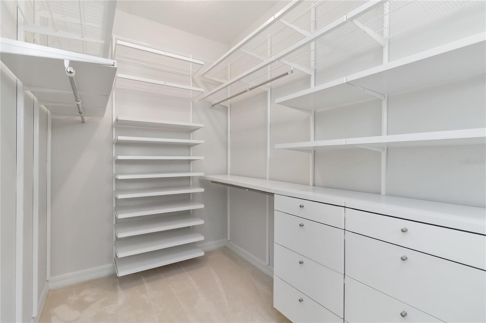 BUCKINGHAM ESTATES - Residential