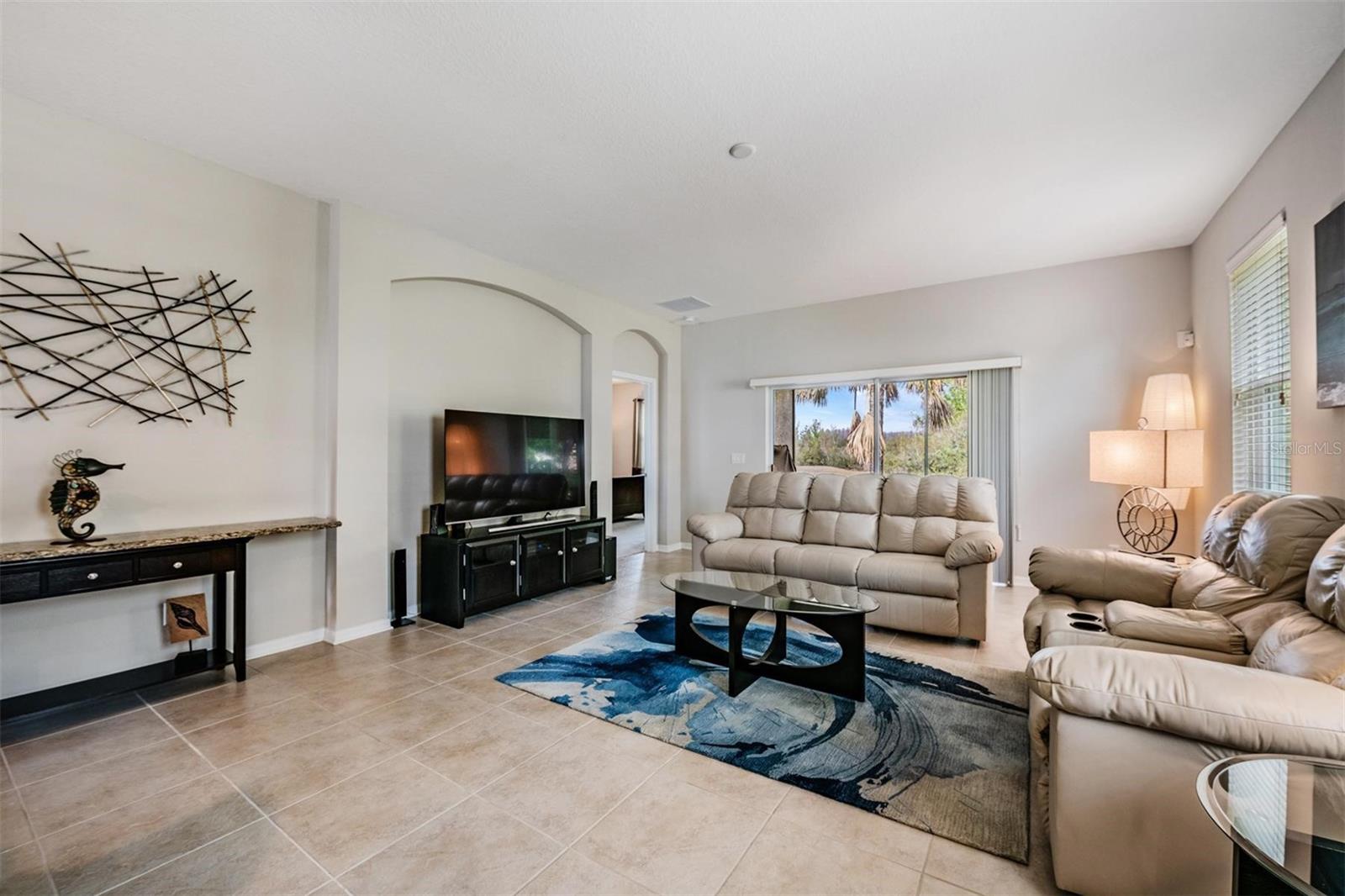 LAKESHORE RANCH PH I - Residential