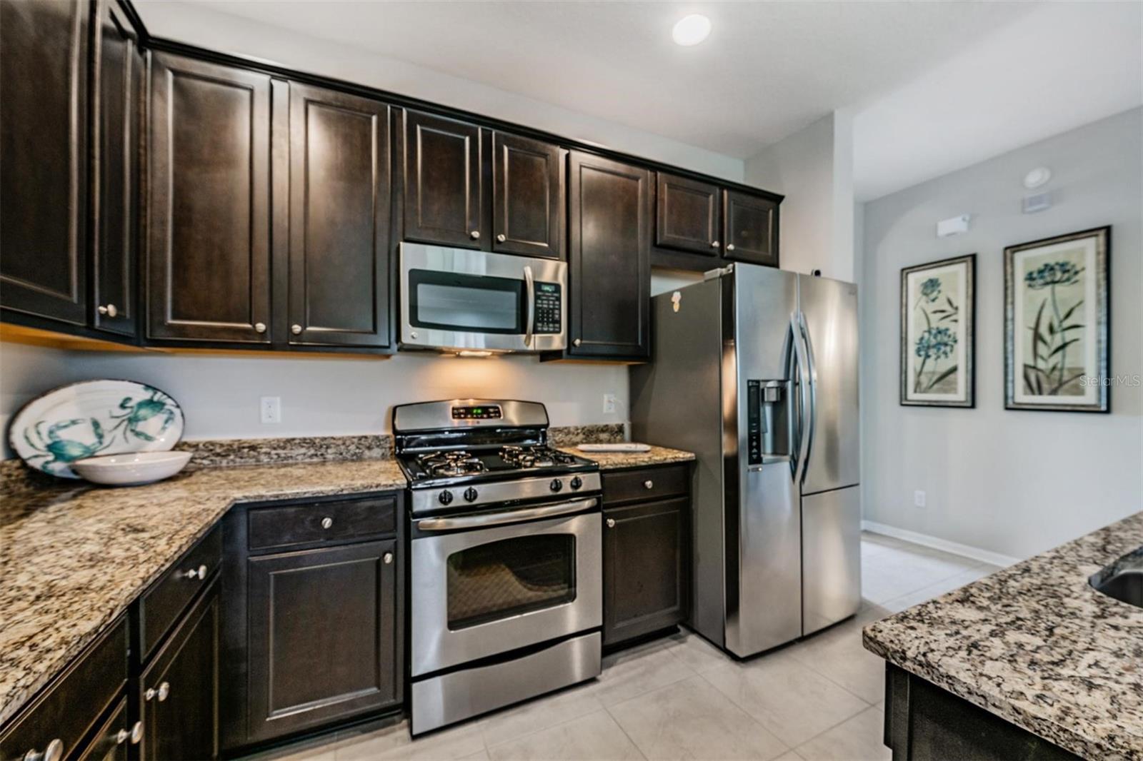 LAKESHORE RANCH PH I - Residential