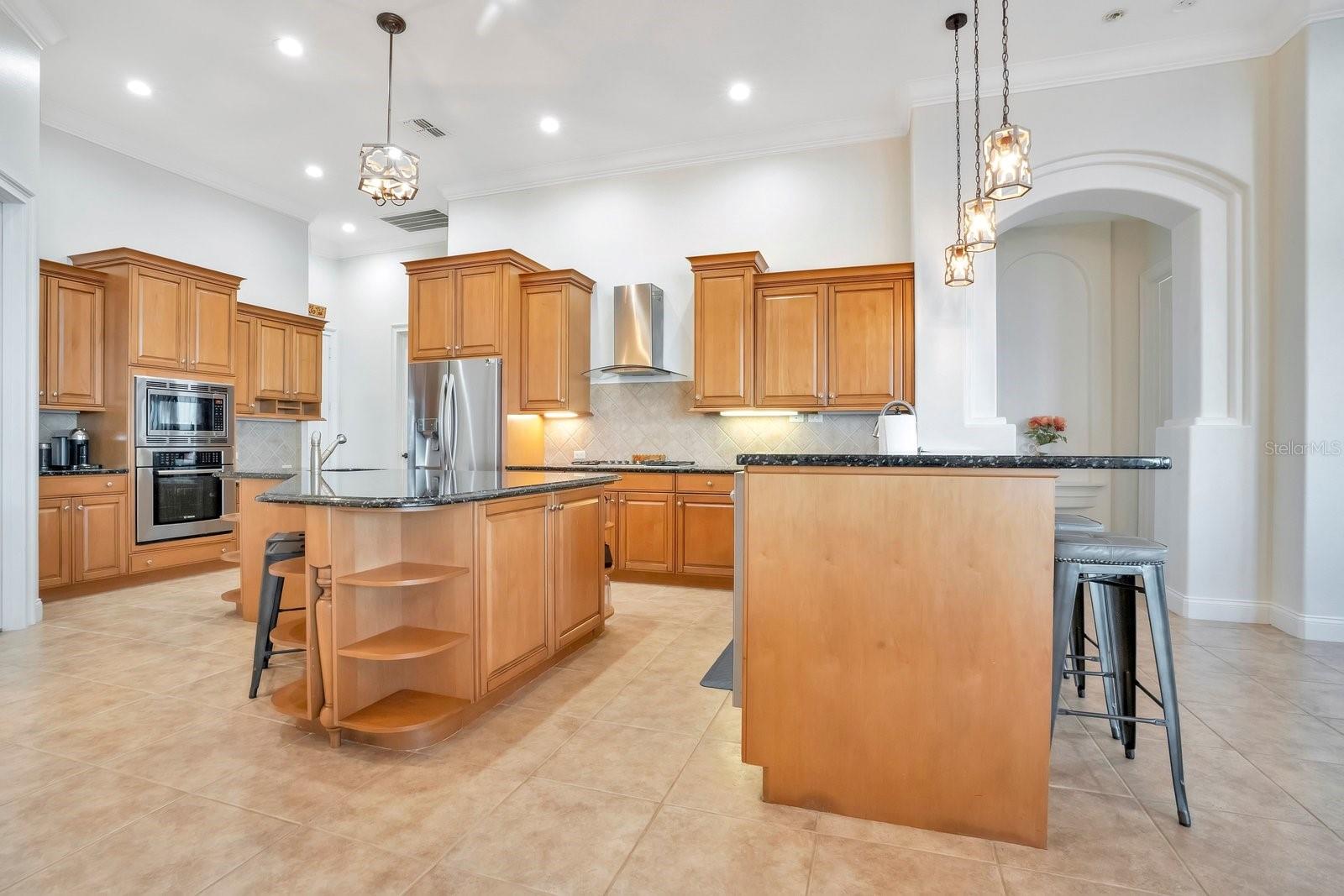 HIGHLANDS/LK PH I & II - Residential