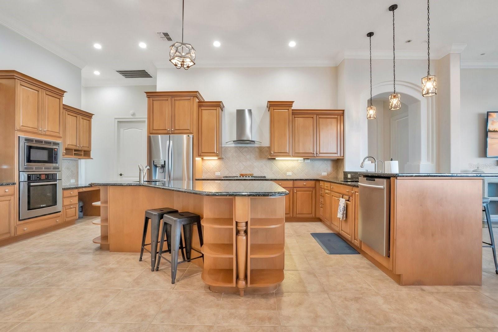 HIGHLANDS/LK PH I & II - Residential