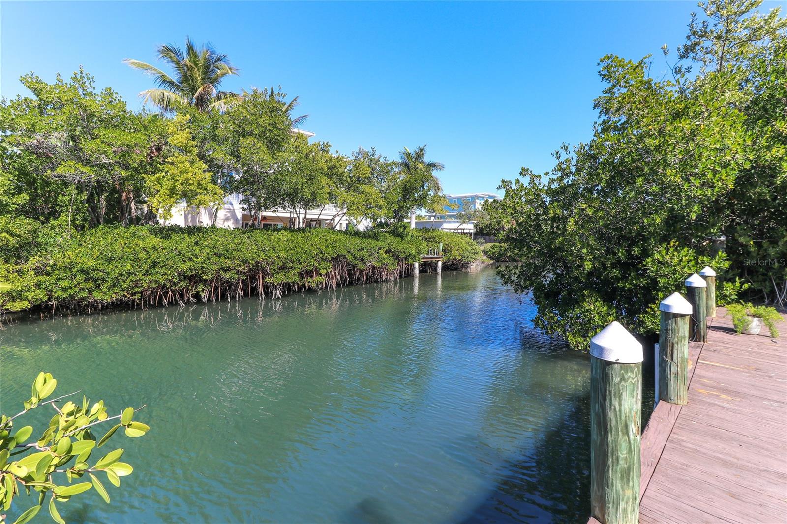 HOLMES BEACH 12TH UNIT - Residential