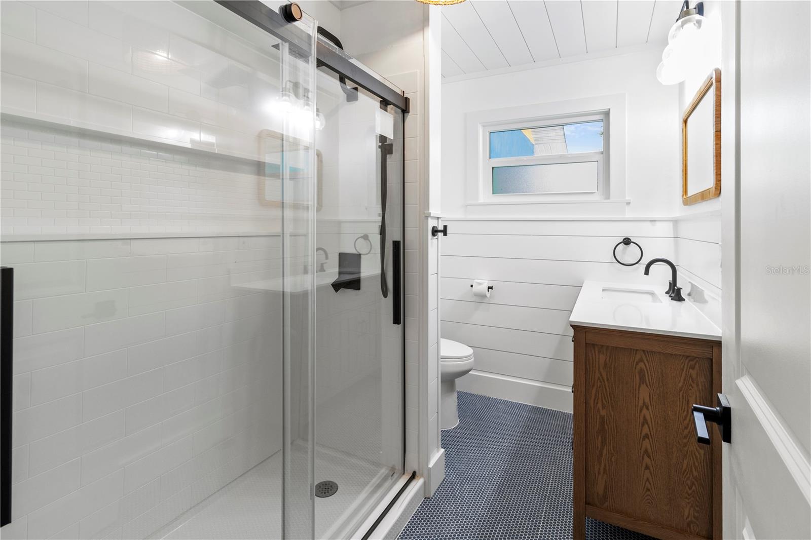 HOLMES BEACH 12TH UNIT - Residential