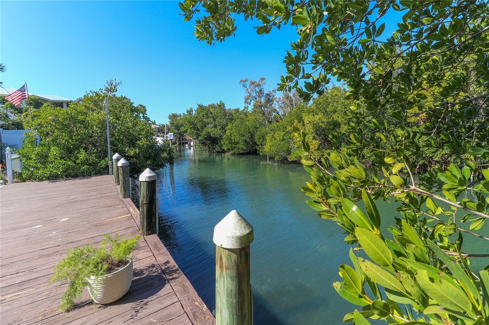 HOLMES BEACH 12TH UNIT - Residential