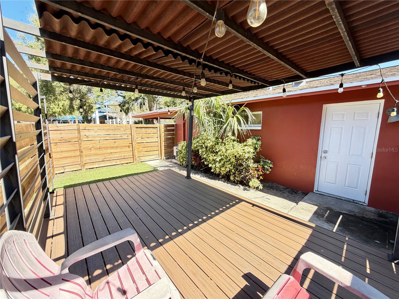 DUNEDIN ISLES ADD - Residential Lease