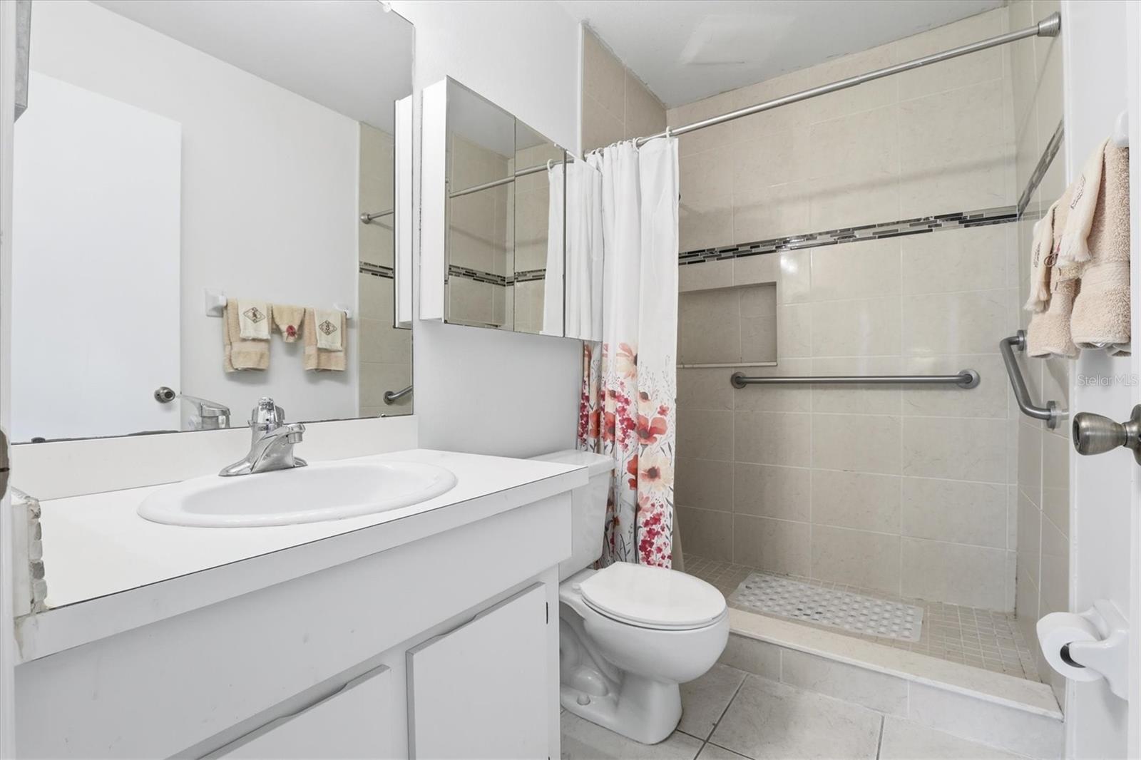 WOODS AT ANDERSON PARK - Residential