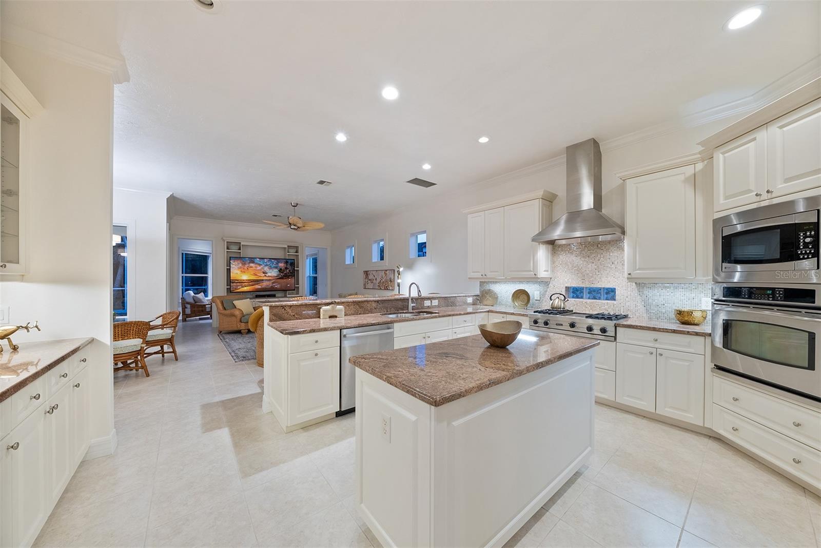 BOCA ROYALE - Residential