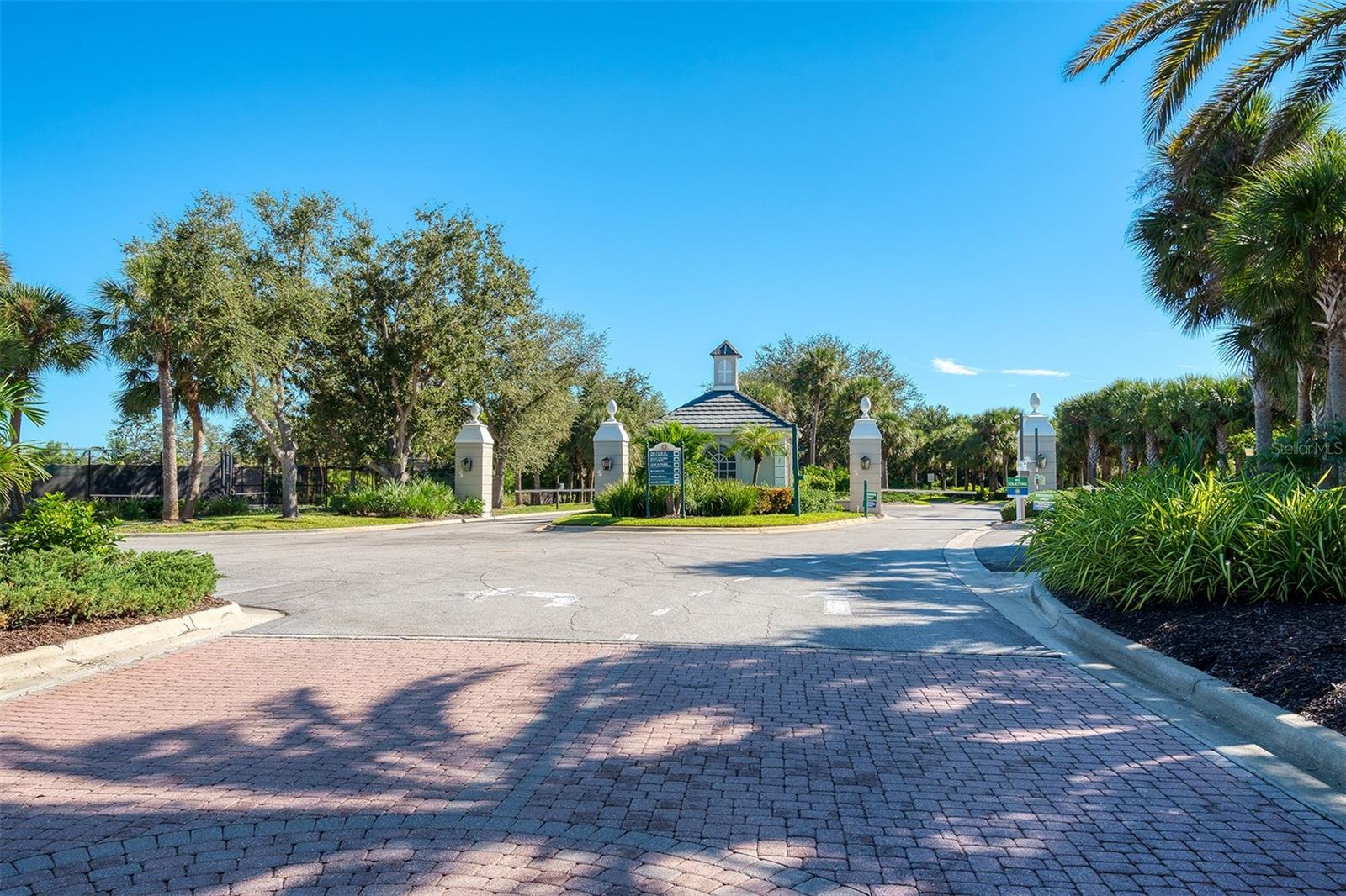 BOCA ROYALE - Residential