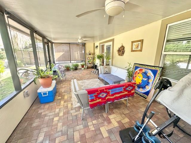 REMINGTON OAKS AT THE CROSSINGS - Residential Lease