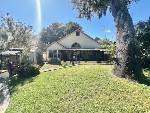 REMINGTON OAKS AT THE CROSSINGS - Residential Lease