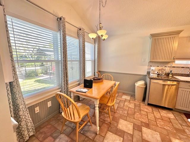 REMINGTON OAKS AT THE CROSSINGS - Residential Lease