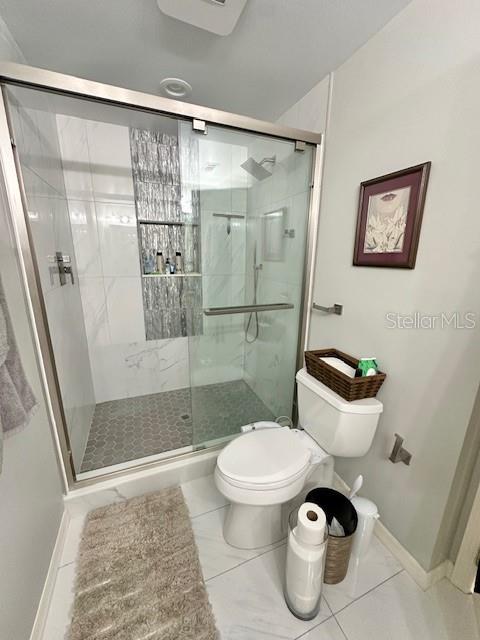 REMINGTON OAKS AT THE CROSSINGS - Residential Lease