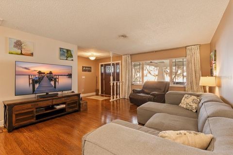 Tiny photo for 103 S Lakeshore Drive, Minneola, FL 34715 (MLS # O6377402)