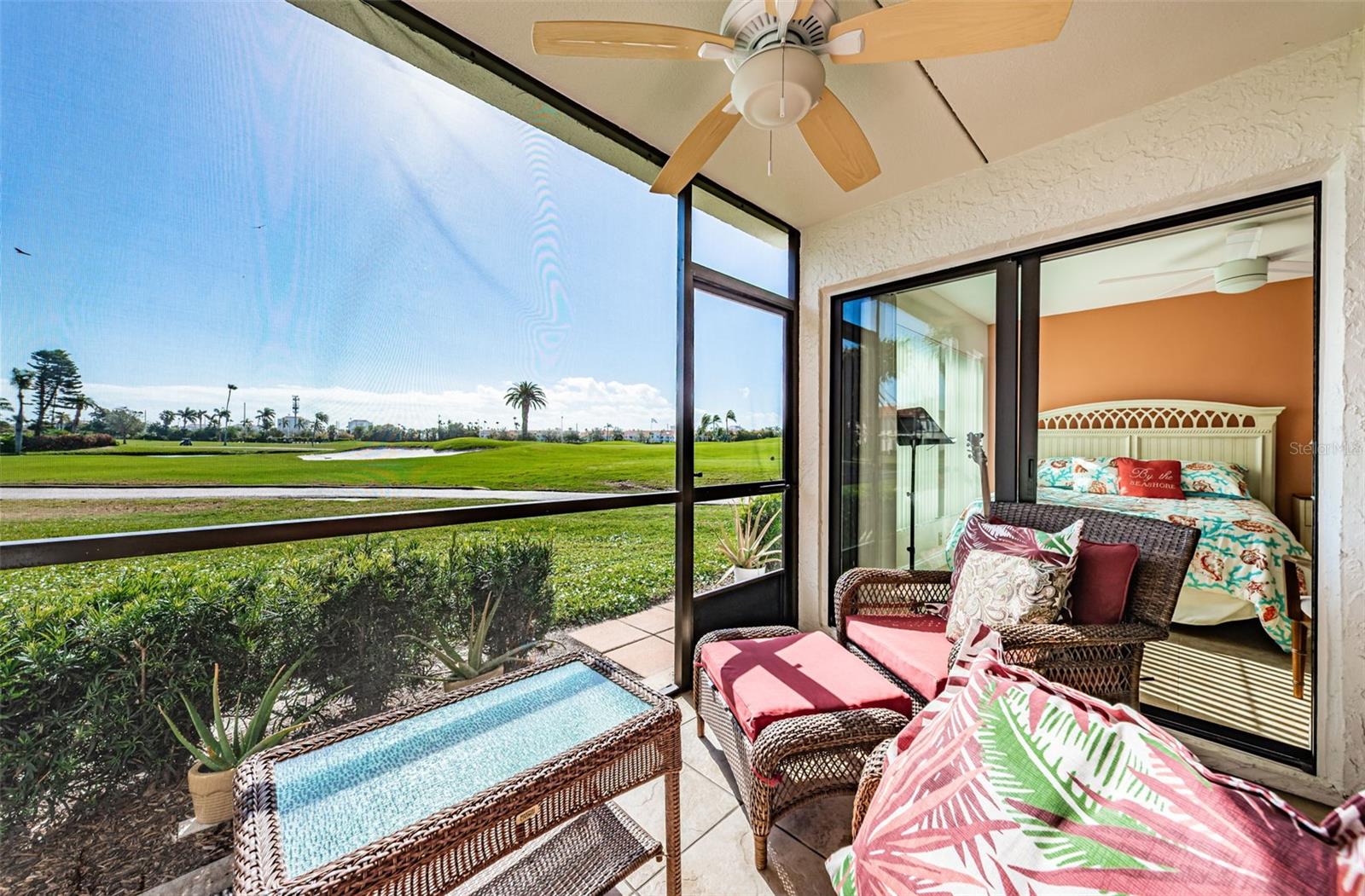 CASA DEL MAR CONDO III - Residential