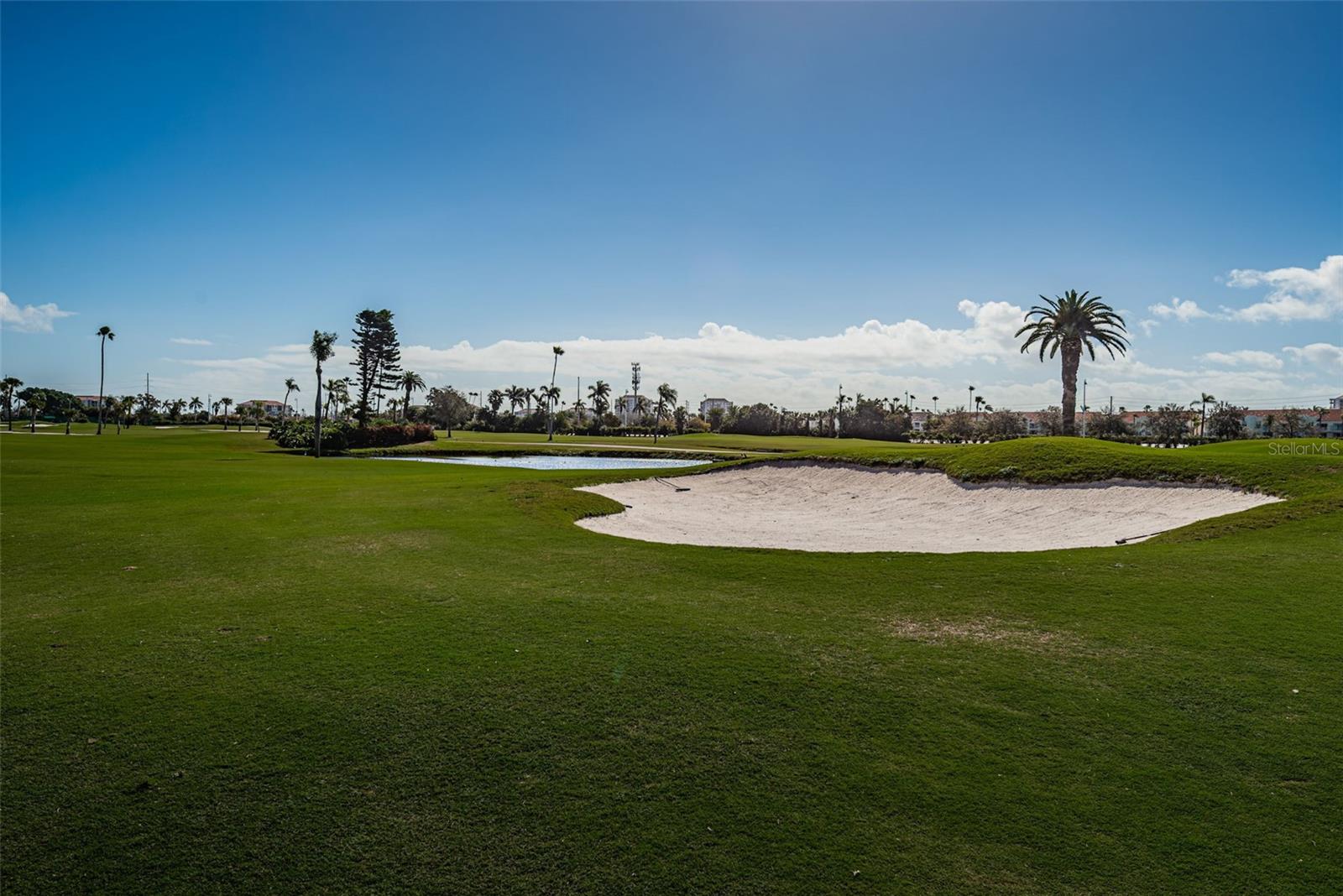 CASA DEL MAR CONDO III - Residential