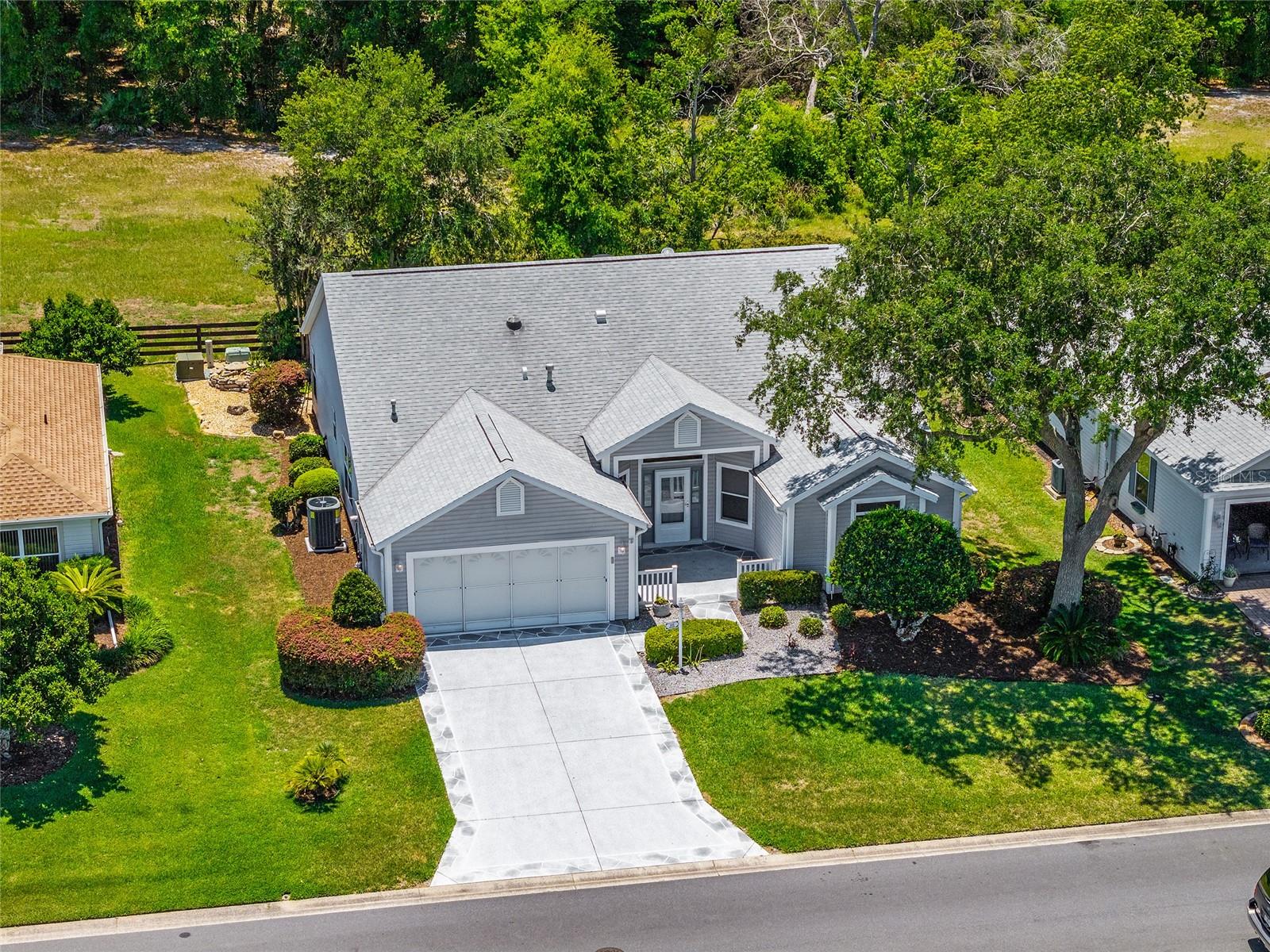 VILLAGES LADY LAKE UNIT 24 - Residential