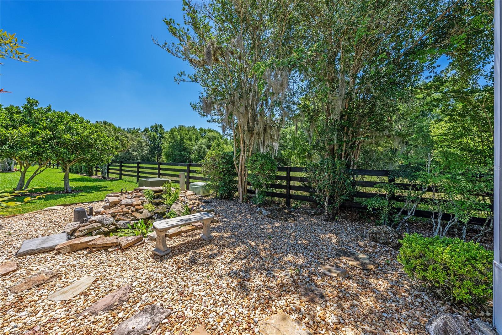 VILLAGES LADY LAKE UNIT 24 - Residential