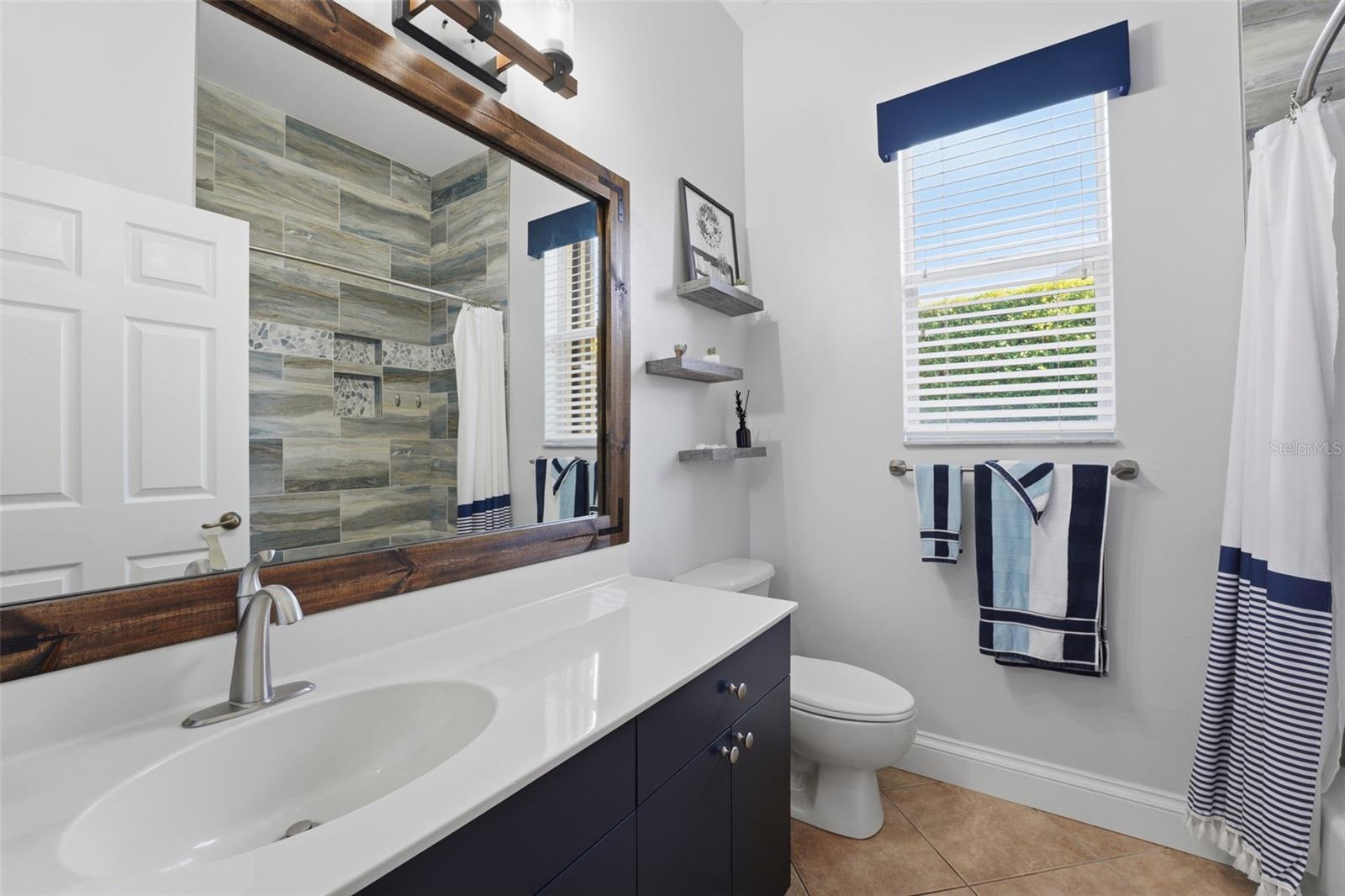 RIVERWOOD - Residential