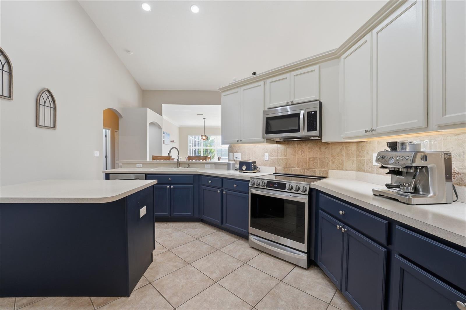 RIVERWOOD - Residential