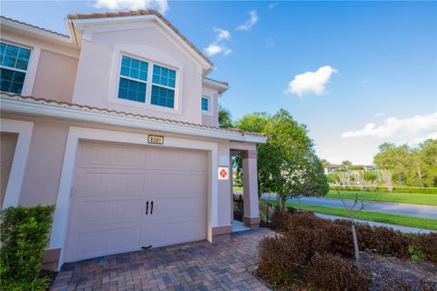 8301 FOSTER DRIVE 8301 DAVENPORT FL 33896