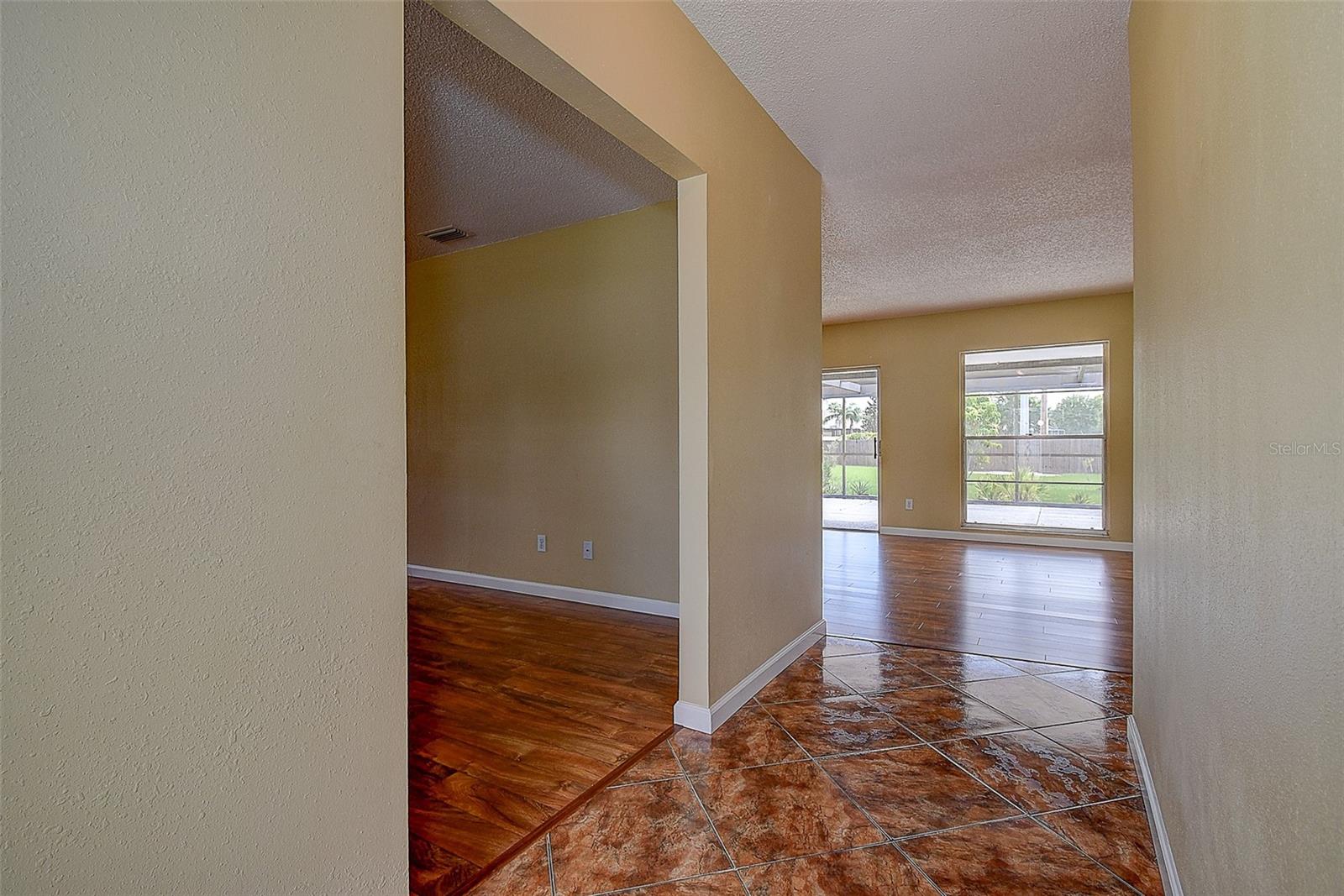14047 BRIARDALE LANE
