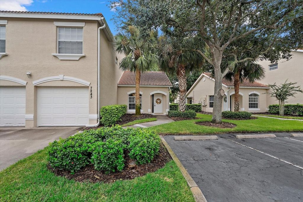 Photo of 7243 Cedar Hollow Circle, Bradenton, FL 34203 (MLS # A4664391)