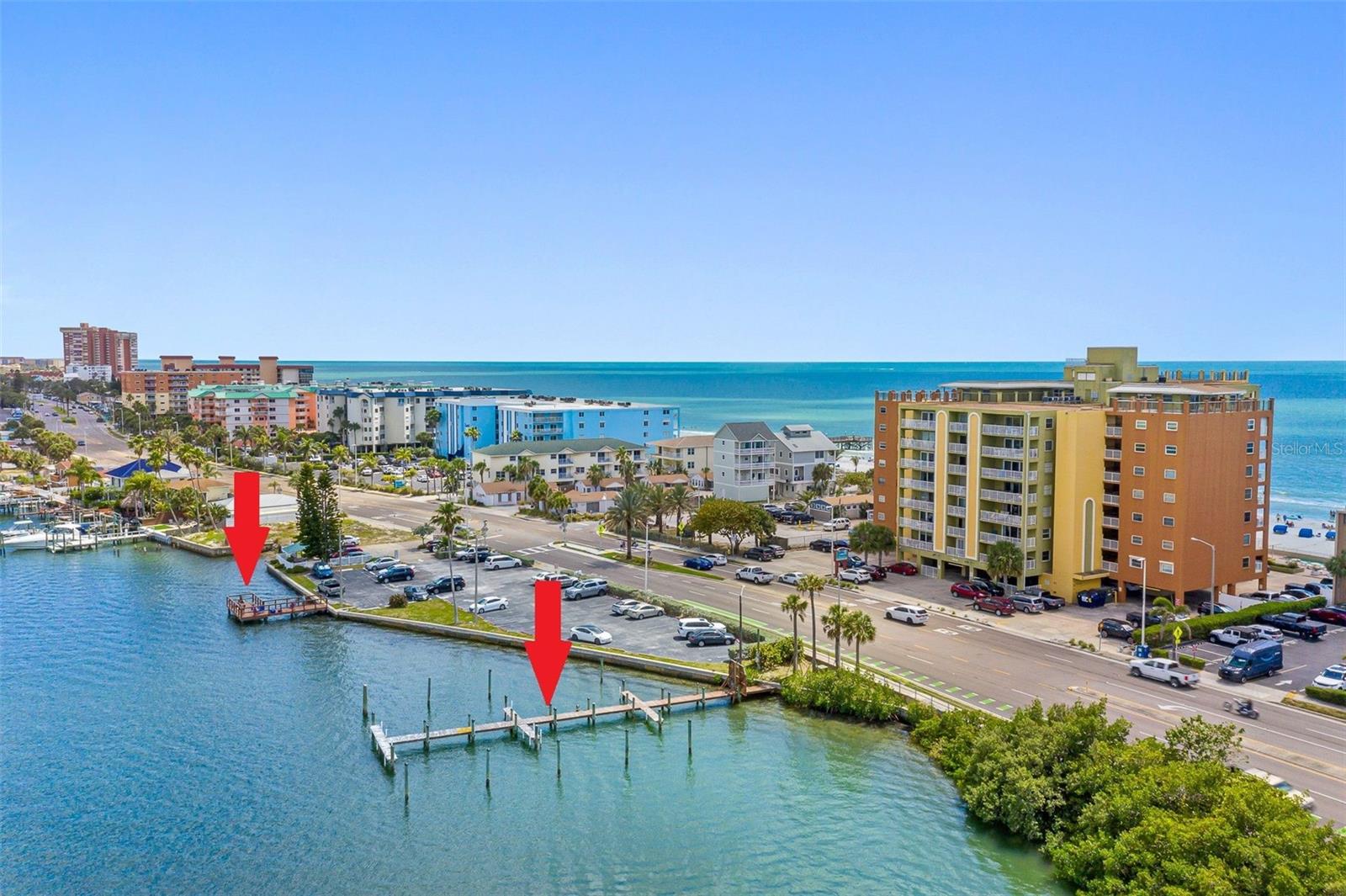 18610 GULF BOULEVARD 201