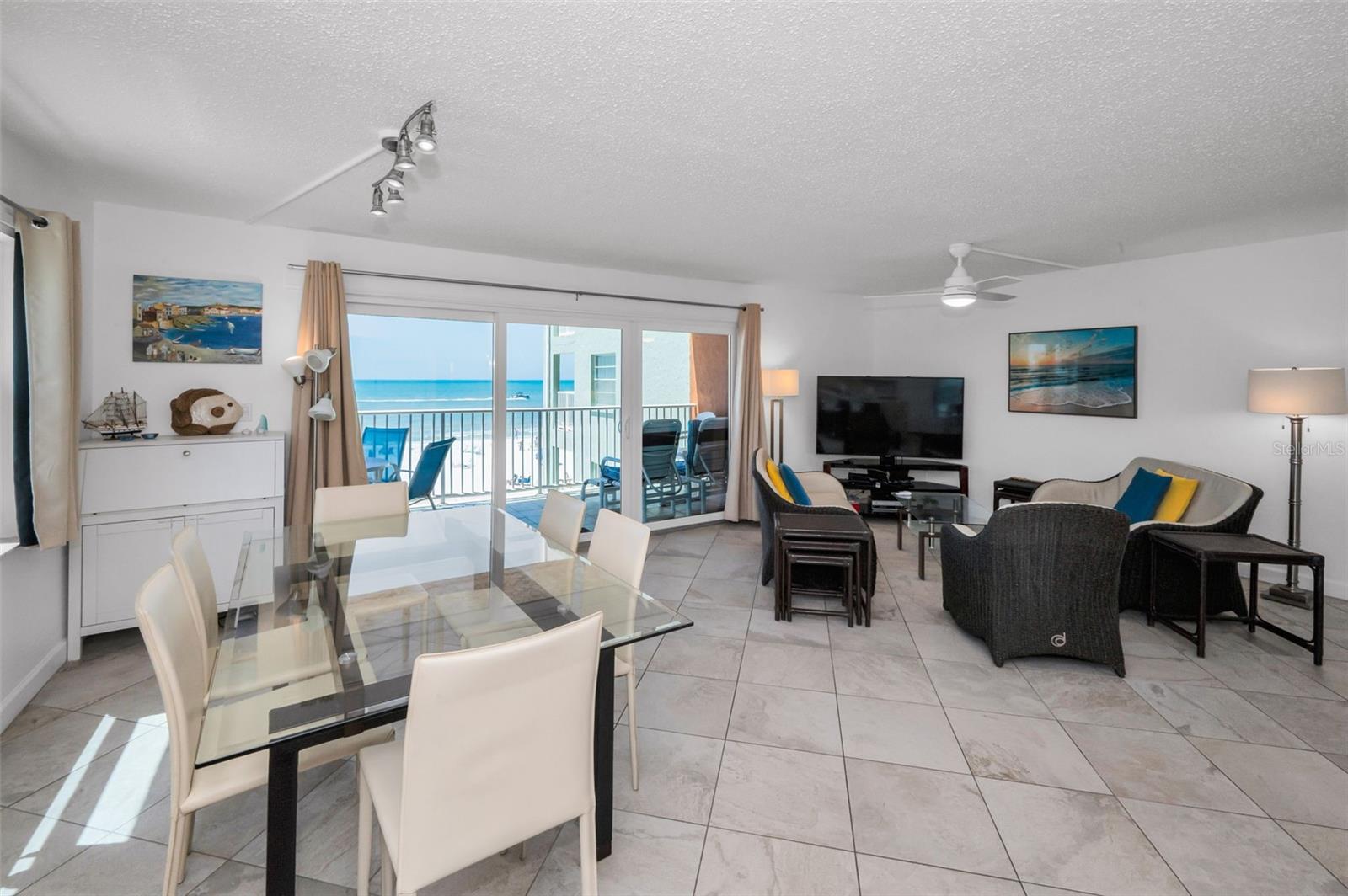 18610 GULF BOULEVARD 201